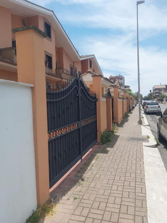 Casa Vacanza Indaco Fiumicino Kültér fotó